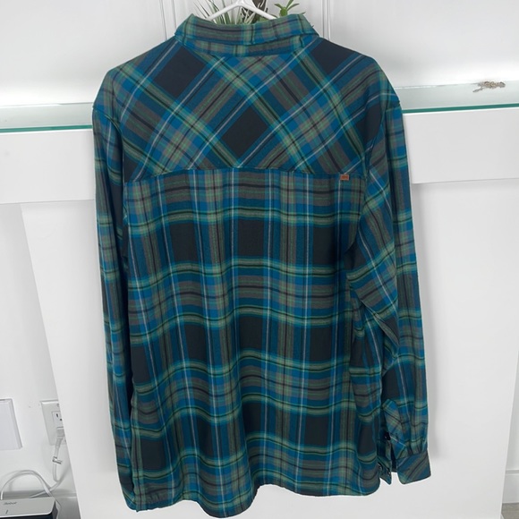 Blue dakine button up long sleeved shirt - Picture 3 of 5